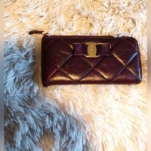 Salvatore Ferragamo Vala Ribbon Quilted leather zip around wallet